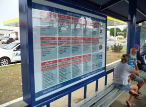 Pontos de ônibus recebem informativos sobre integração temporal