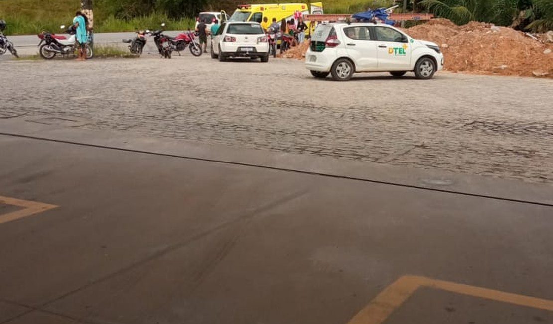 Colisão entre veículos deixa homem ferido em Porto Calvo