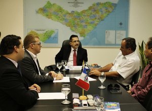 Empresa de processamento de mandioca estuda instalação no Agreste