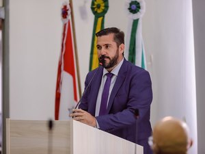 Câmara aprova honraria à Assembleia Deus proposta por Leonardo Dias