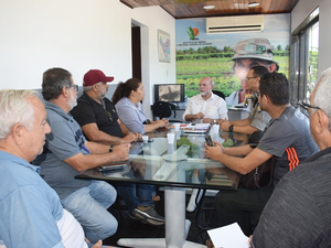 Iteral e MST dialogam sobre permanência de famílias camponesas