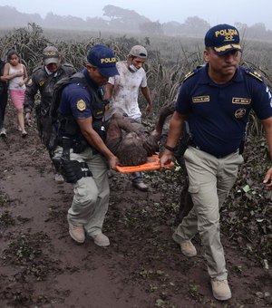 Erupção do vulcão de Fogo na Guatemala deixa 25 mortos