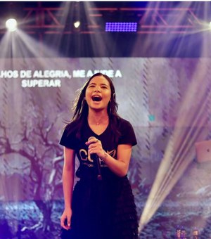 Cantora gospel Maria  Marçal relata tentativa de assalto no Rio antes de embarcar para show em Alagoas