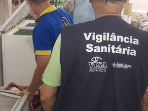 Vigilância Sanitária apreende carne imprópria para o consumo humano, em Palmeira