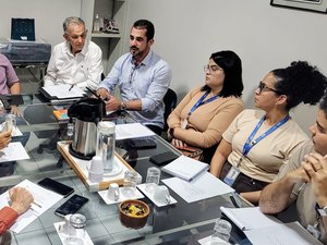 Sindilojas e Acena realizam Ação + Centro Novo com serviços de saúde e cidadania