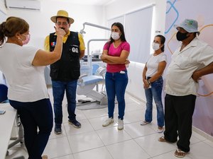 Gilberto e Gabriela Gonçalves visitam nova UBS entregue a população da Mata do Rolo