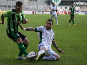 Série B:Guarani volta à liderança e CRB entra no G4 após vencer o Internacional