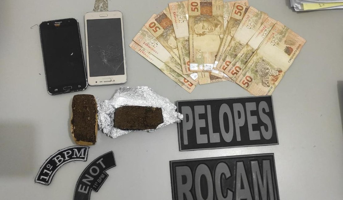Após denúncia, polícia detém cinco pessoas por tráfico de drogas em Penedo