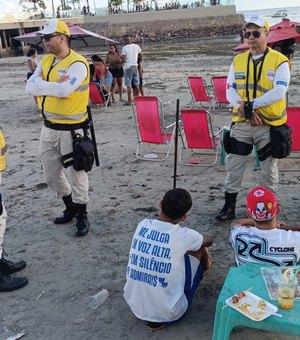 Ronda no Bairro flagra uso de drogas e localiza criança perdida no fim de semana