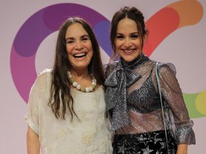 Gabriela Duarte sofre ataques após polêmica da mãe e ganha apoio de famosos