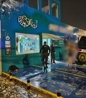 Casal é preso por furto em clínica veterinária e pet-shop em Maceió