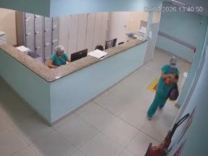 Técnica de enfermagem é presa por tentar levar bebê em bolsa