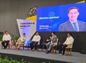 Rodrigo Cunha apresenta iniciativa para mobilidade sustentável em congresso no México