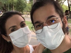 Fátima Bernardes celebra suas primeiras atividades na rua durante pandemia