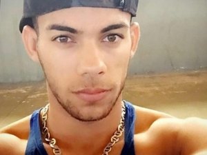 Cantor de forró não resiste a gravidade de acidente e morre na UE do Agreste