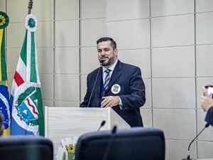 Leonardo Dias ironiza MST e afirma: 'Bolsonaro entregou mais títulos de terras em um ano do que Lula em oito'