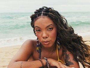 'Bandida Má': novo clipe de Huná une verão, amizade e empoderamento