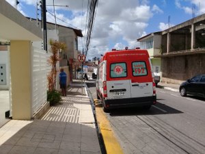  Funcionário de estabelecimento em Arapiraca sofre descarga elétrica