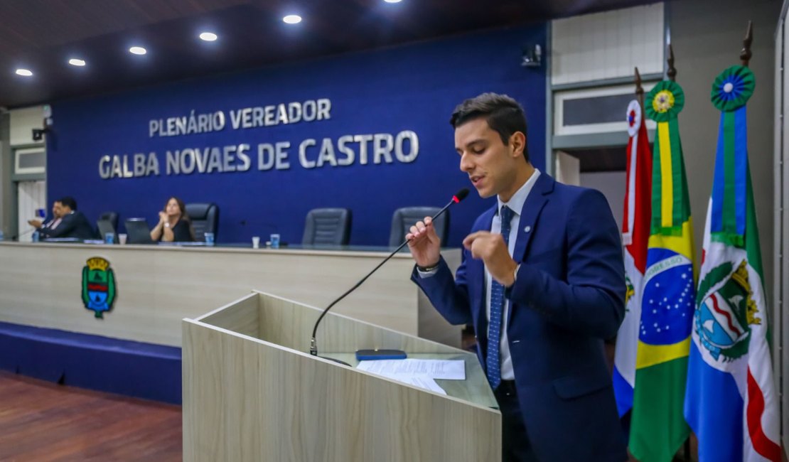 Caio Bebeto alerta sobre exploração de crianças em situação de rua e pede união de forças