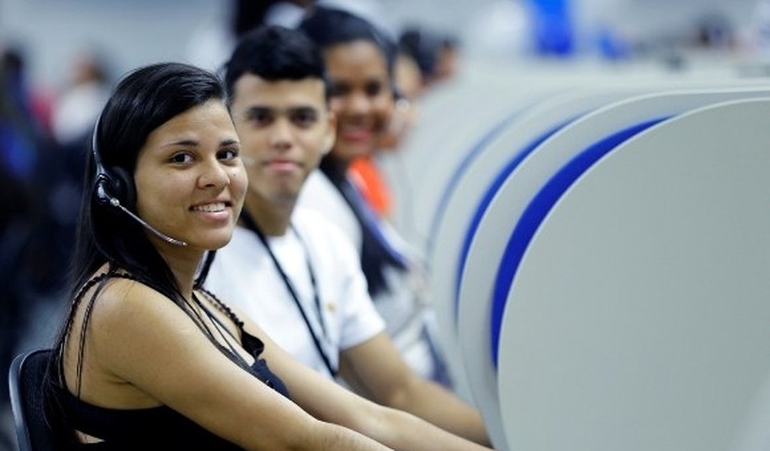 Empresa de telemarketing oferta 300 vagas de trabalho em Arapiraca