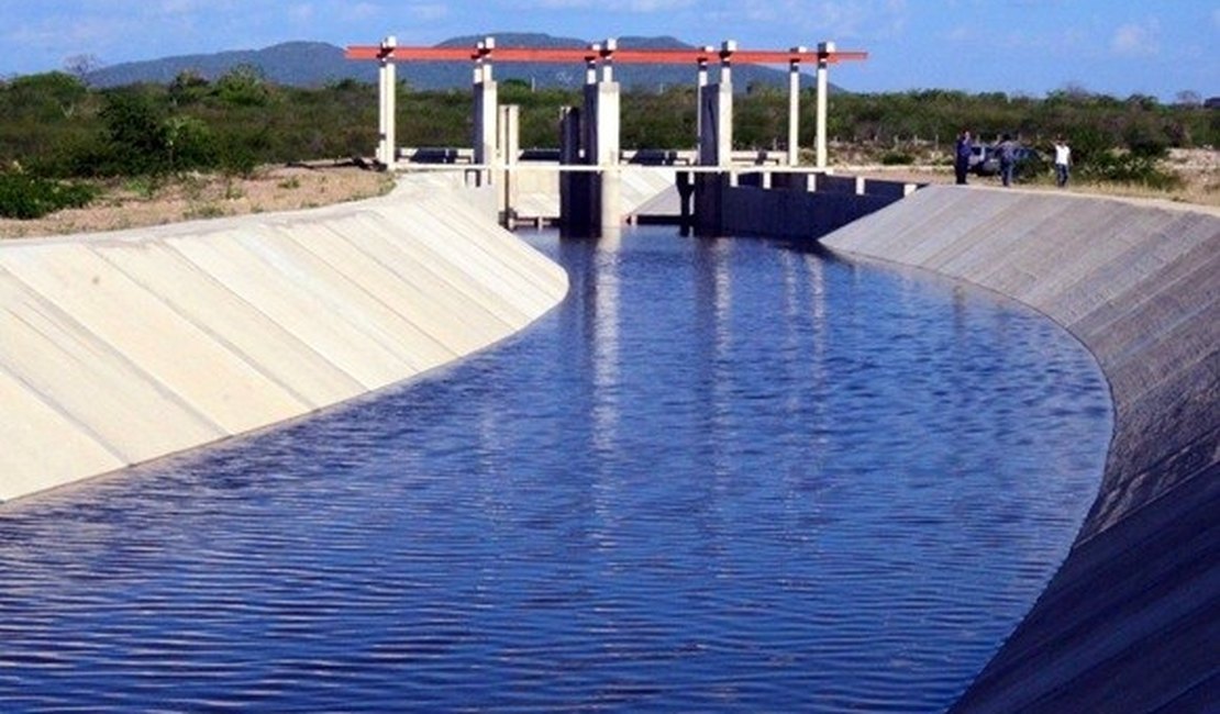 Governo quer aproveitar Canal do Sertão para a geração de energia solar