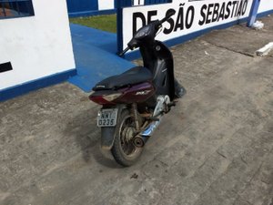 PC recupera moto roubada em São Sebastião
