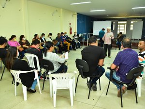 Supervisores de endemias participam de oficina para criação da Unidade de Vigilância em Zoonoses