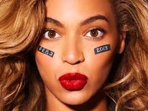 Beyoncé segue na liderança de discos mais vendidos pela terceira semana
