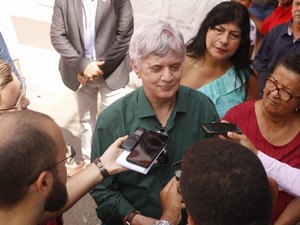 Kléver Loureiro diz que houve estudo para convocar policiais