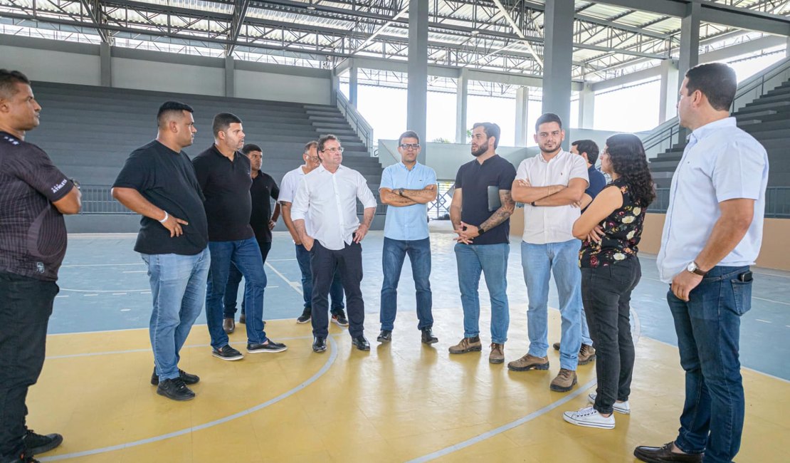 Complexo poliesportivo do Parque Ceci Cunha será inaugurado com Bello Soares e Falcão: Reis do Futevôlei e Futsal