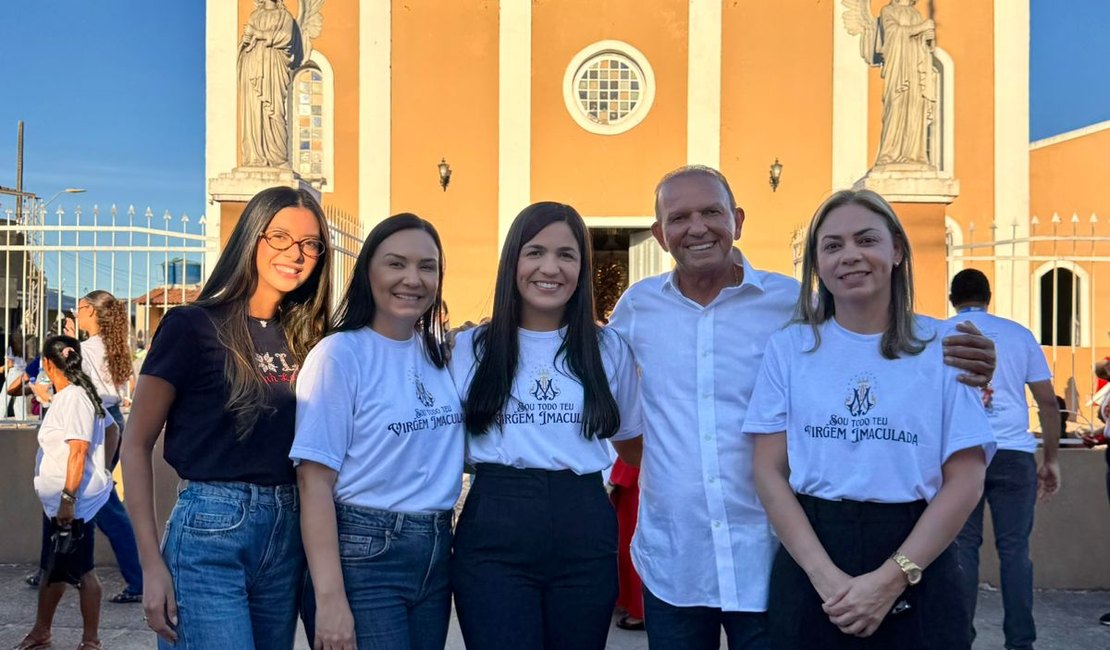 Família Cavalcante reafirma fé e tradição nas festividades da Padroeira de São Luís do Quitunde
