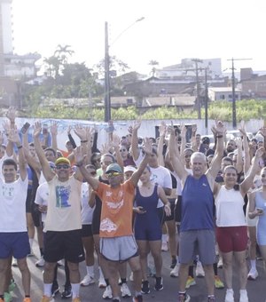 Treino coletivo prepara atletas para a 1ª Meia Maratona de Palmeira
