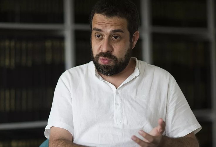 Guilherme Boulos indica vice de Ricardo Barbosa para a Prefeitura de Maceió