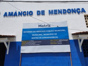 Placas de obras levantam suspeita de população em Matriz