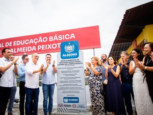 Governo de AL entrega 30ª Escola do Coração e 37 ruas pavimentadas em Penedo