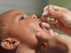 Arapiraca inicia campanha de combate a poliomielite e de multivacinação nas Unidades Básicas