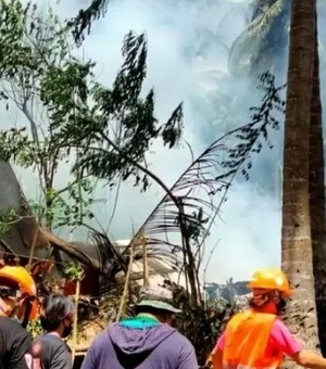 Sobreviventes saltaram de avião antes de explosão nas Filipinas