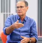 Disputa acirrada pelo Senado faz Renan confrontar Lira em sabatina
