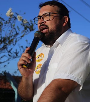 [Vídeo] Hector Martins agradece votos e manifesta que poderá continuar na política