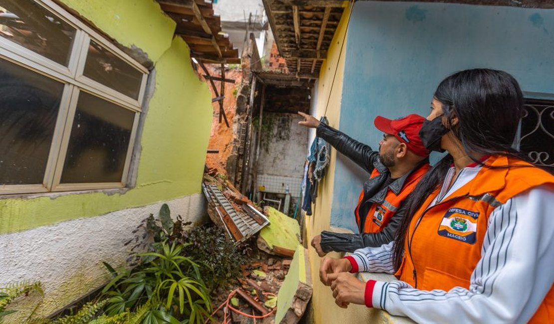 Prefeitura de Maceió oferece assistência a famílias em áreas de risco