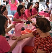 Ações do Maceió Rosa atendem usuárias no Centro de Maceió