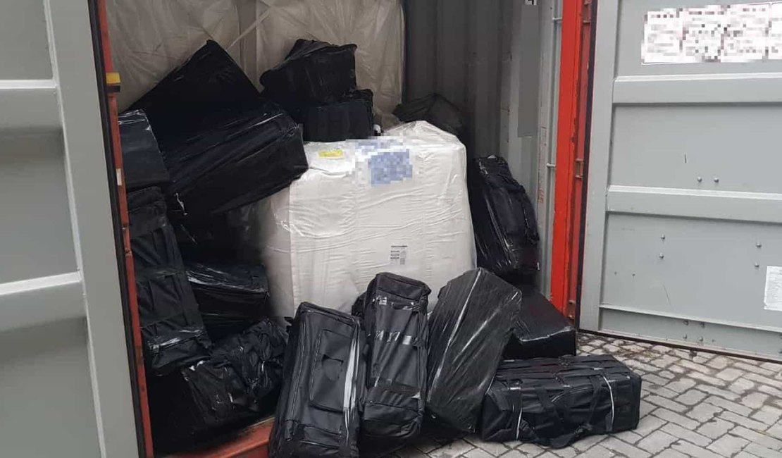 PF apreende 1,3 tonelada de cocaína em jato executivo no aeroporto de Fortaleza