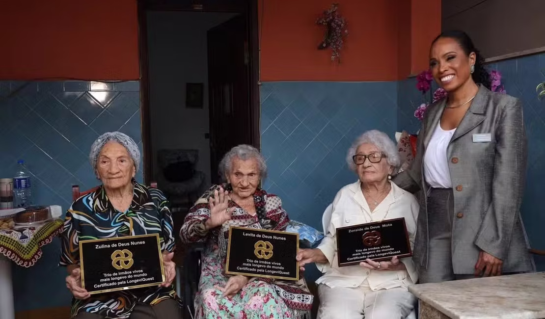 Irmãs brasileiras ganham título de 'trio de irmãos mais longevo do mundo'