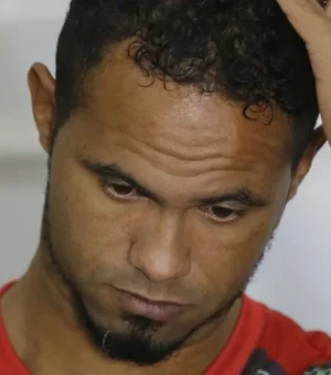 Advogados explicam se goleiro Bruno pode voltar à prisão após intimação