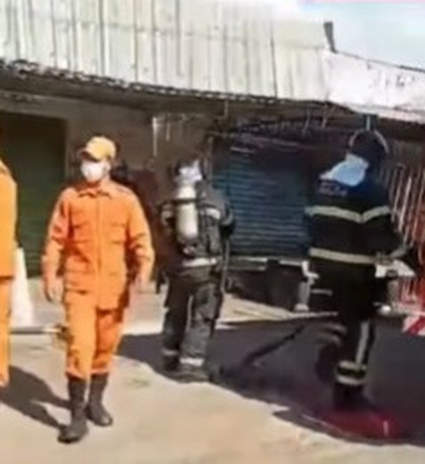 Placa solar provoca incêndio em marcenaria no bairro do Feitosa, em Maceió