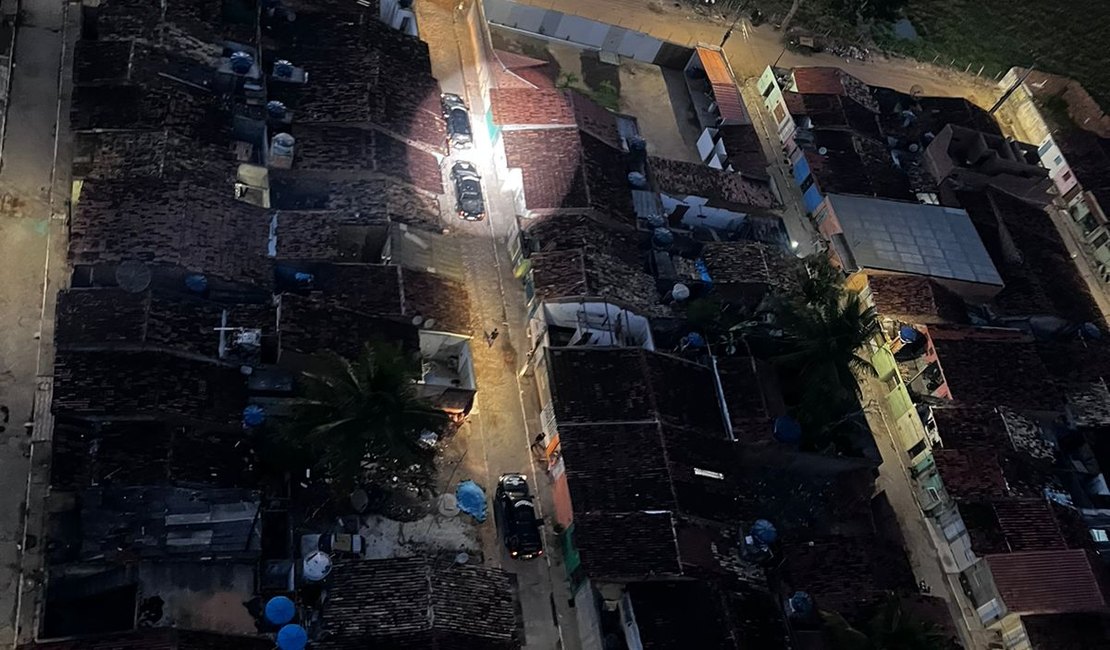 Operação cumpre mandados de busca e apreensão nos bairros Canafístula e Planalto