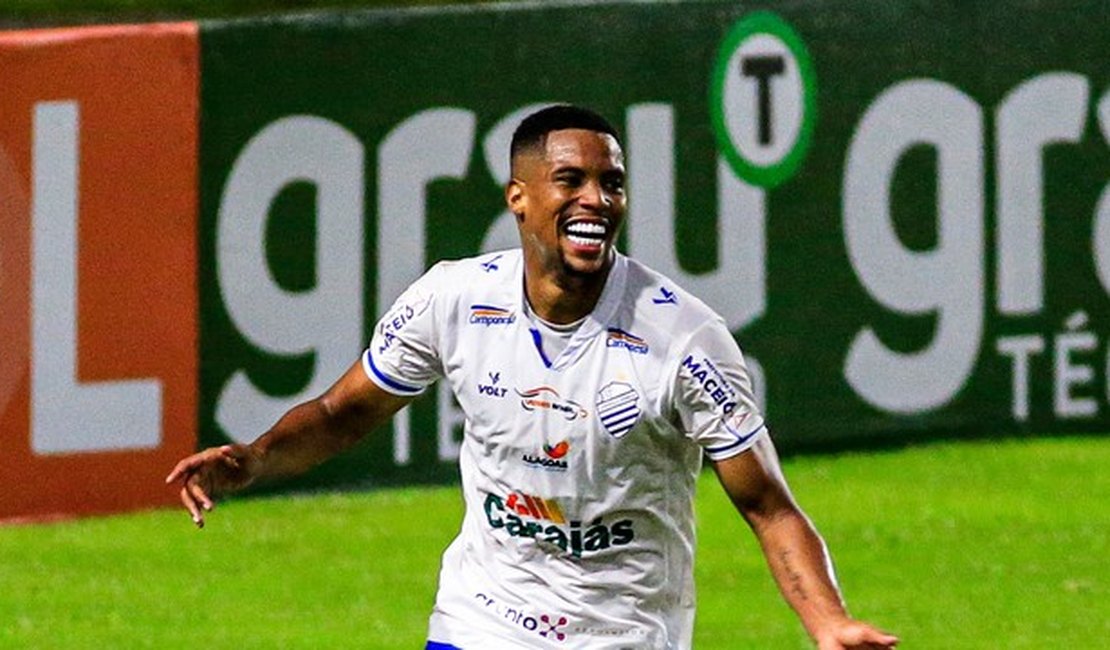 Iury Castilho faz balanço da temporada no CSA