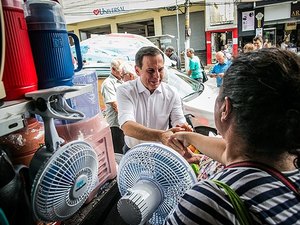 Prefeito eleito de SP comete gafe ao dizer que doará salário para crianças 'defeituosas'