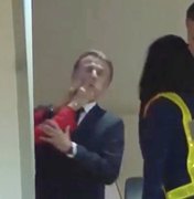 Presidente da França, Macron, leva suposto tapa de esposa em 'briguinha de casal''