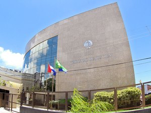 Edital para seleção de psicólogos, assistentes sociais e pedagogos do TJ será retificado